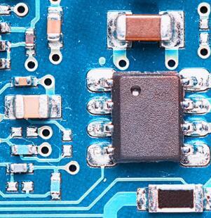 深圳華科貼片電容代理商：貼片電容有沒有極性呢？
